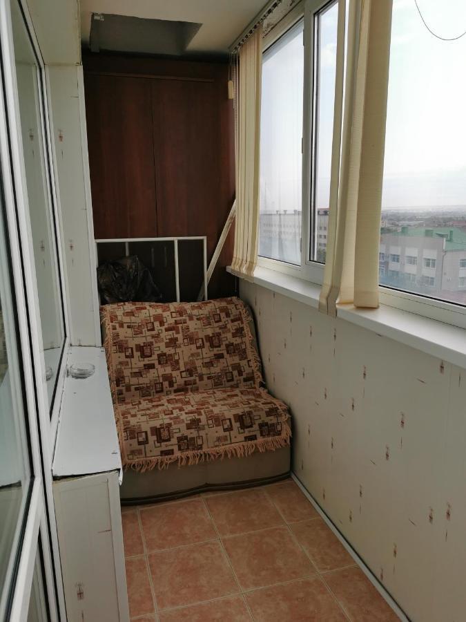 1 Комнатная Квартира В Самом Центре С Видом На Сквер Qostanai Exterior foto